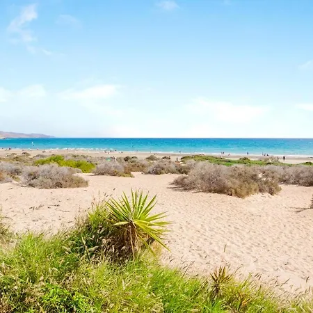 Charming House In With Mountain View And Terrace Σπίτι διακοπών *