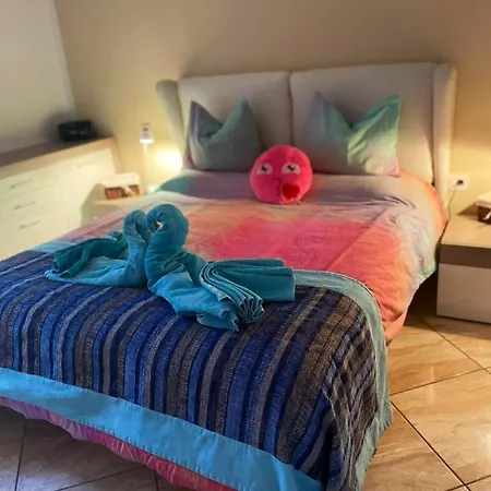 Charming House In With Mountain View And Terrace Semesterbostad