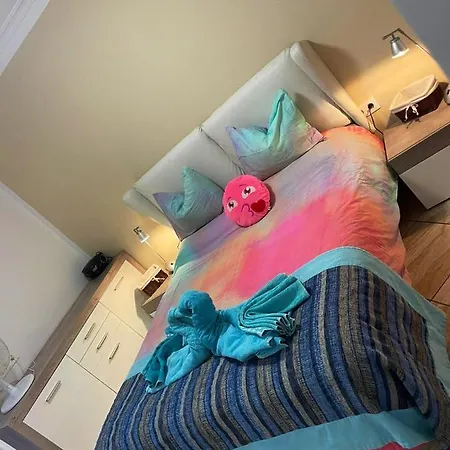 Charming House In With Mountain View And Terrace Semesterbostad *